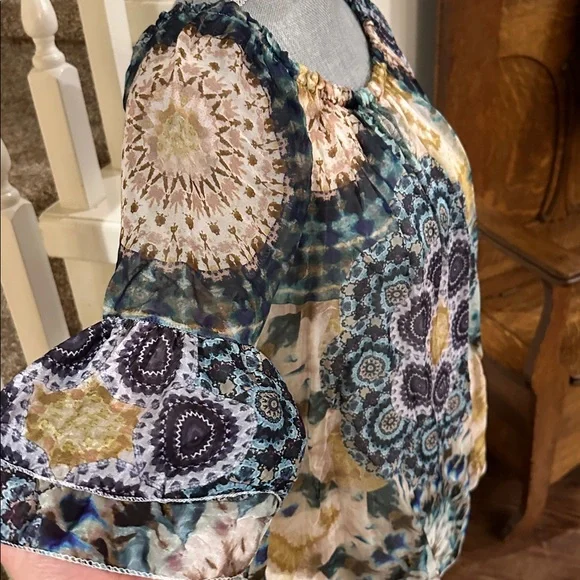 Elena bald silk top - Picture 2 of 8